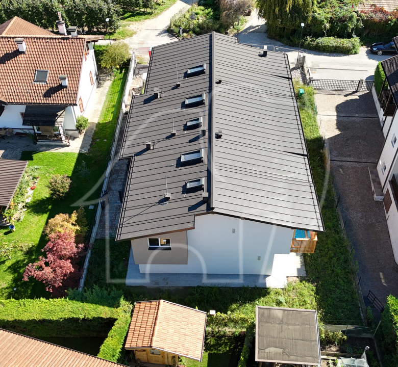 Neubau: Luxuriöses Eckreihenhaus