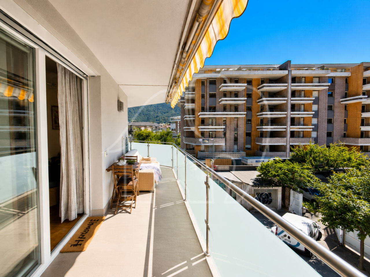 001__i7 Monolocale con garage
