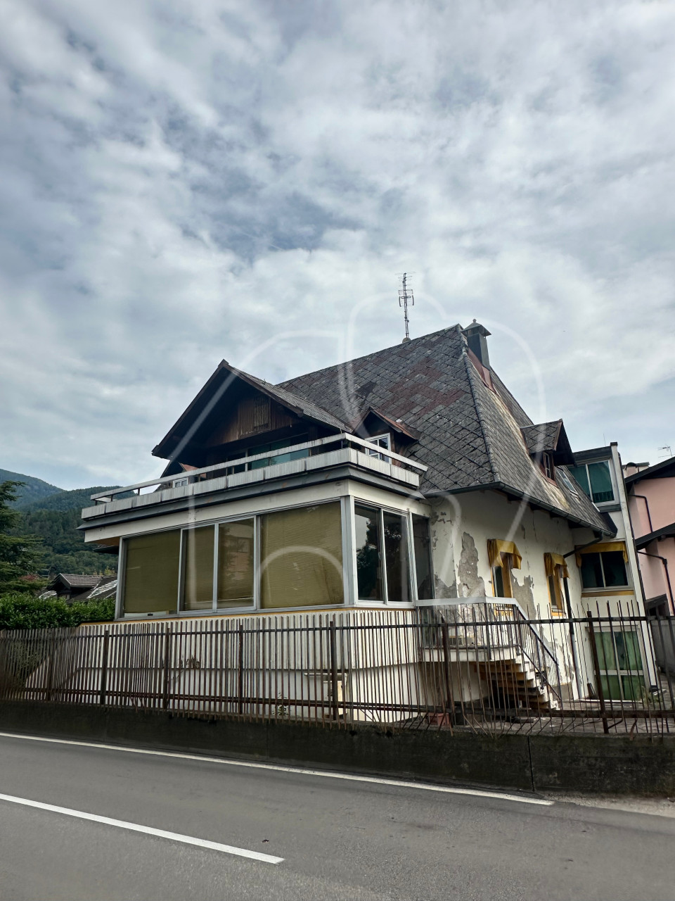 Pergine, S. Cristoforo: Villa da ristrutturare