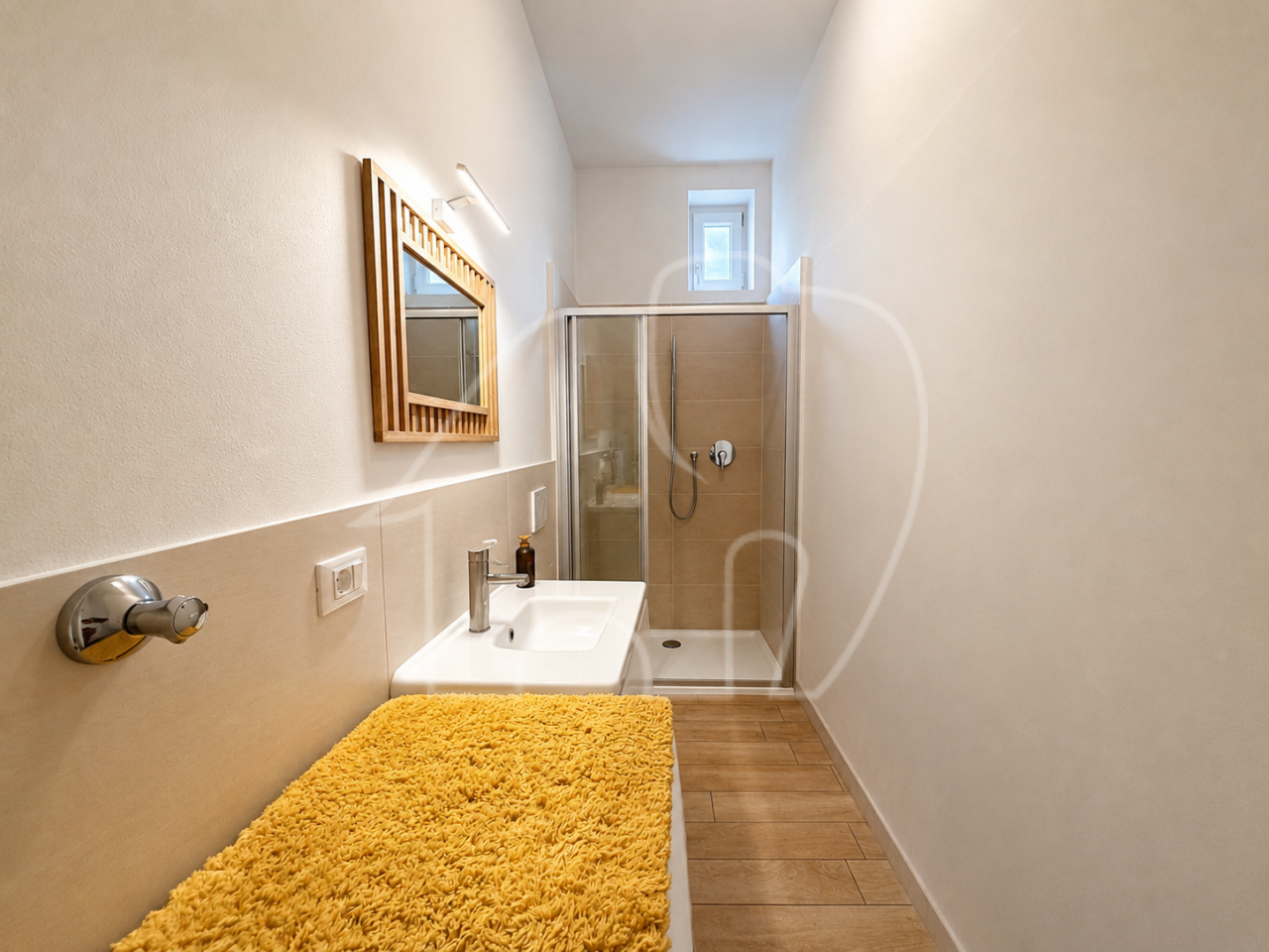 Investitionsmöglichkeit: renovierte 2-Zimmerwohnung