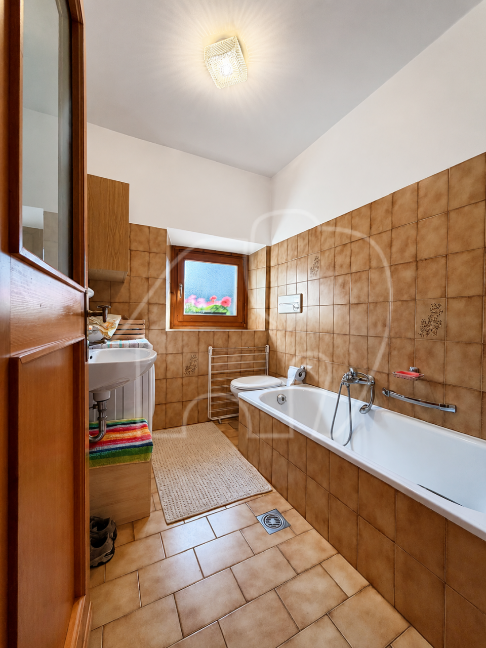 Duplex con ampia cantina