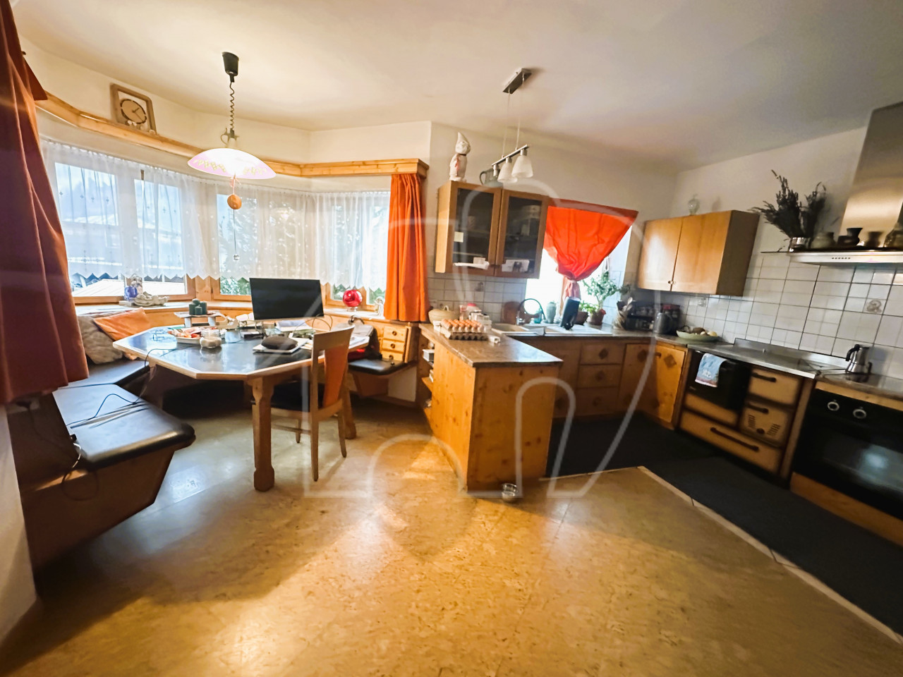004__j7 Neuradein – Haus mit Lager