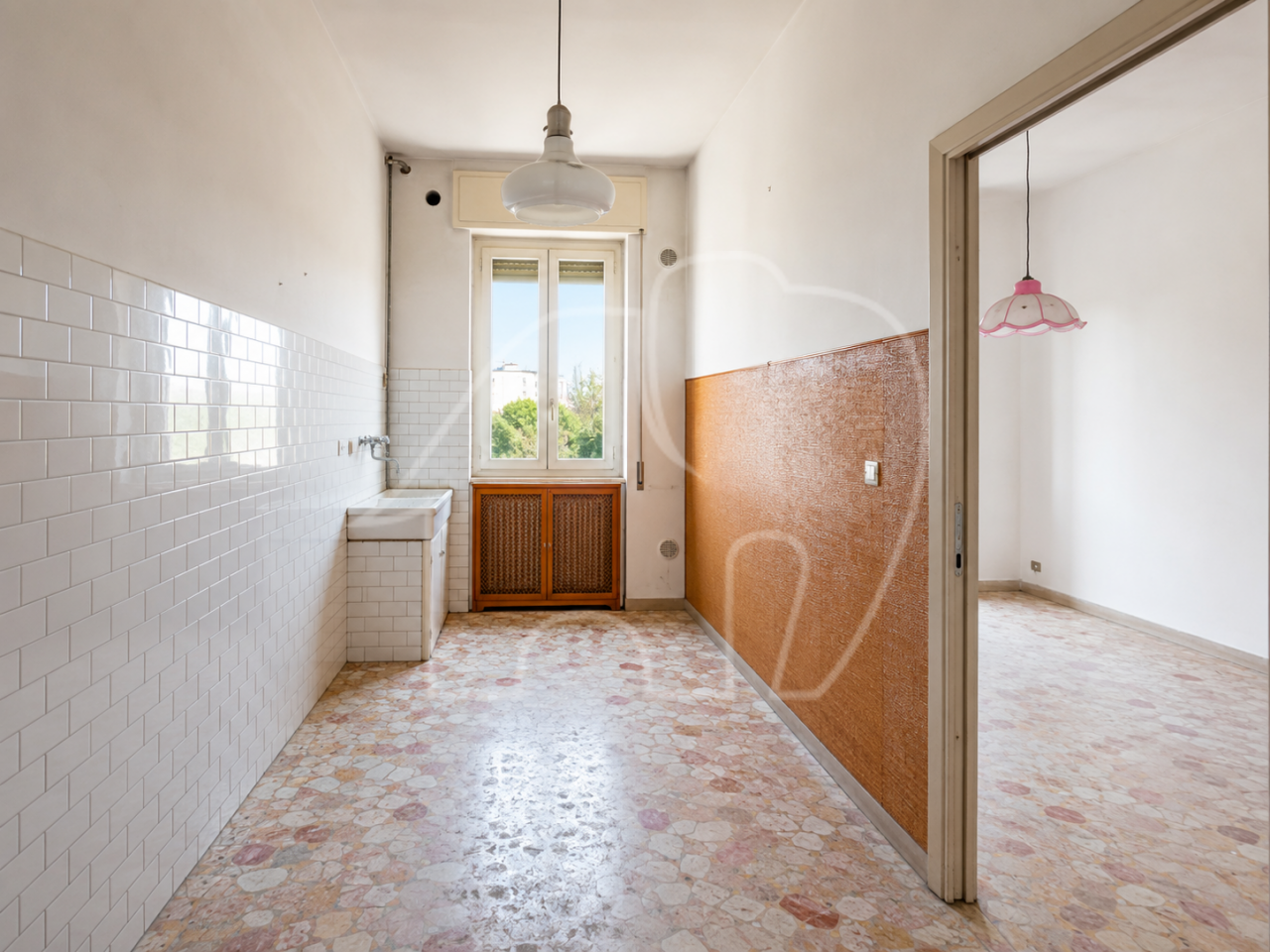 007__i8 Geräumige 3-Zimmerwohnung