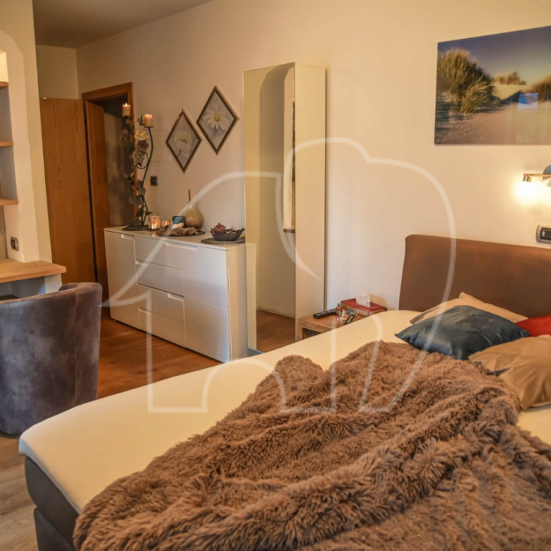 Gasthaus mit 7 Gastzimmer und Privatwohnung