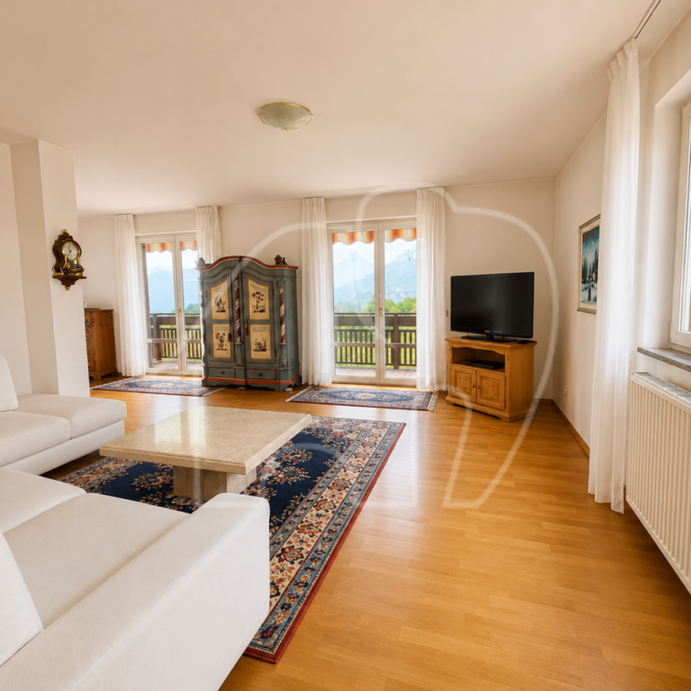 Alleinstehendes Haus mit Grundstück
