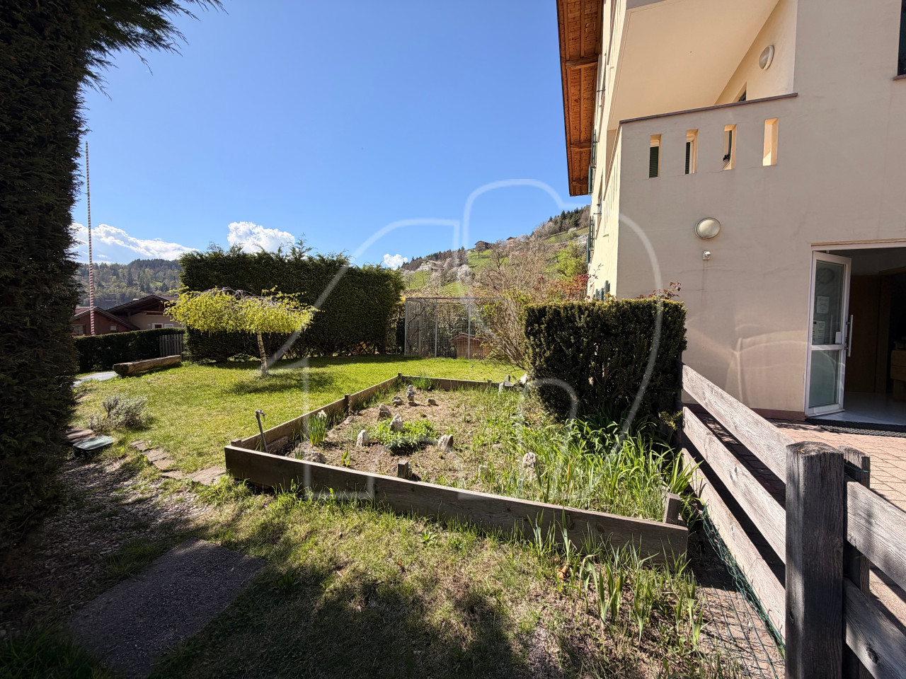 012__z1 Studio con possibilità di cambio di destinazione d’uso