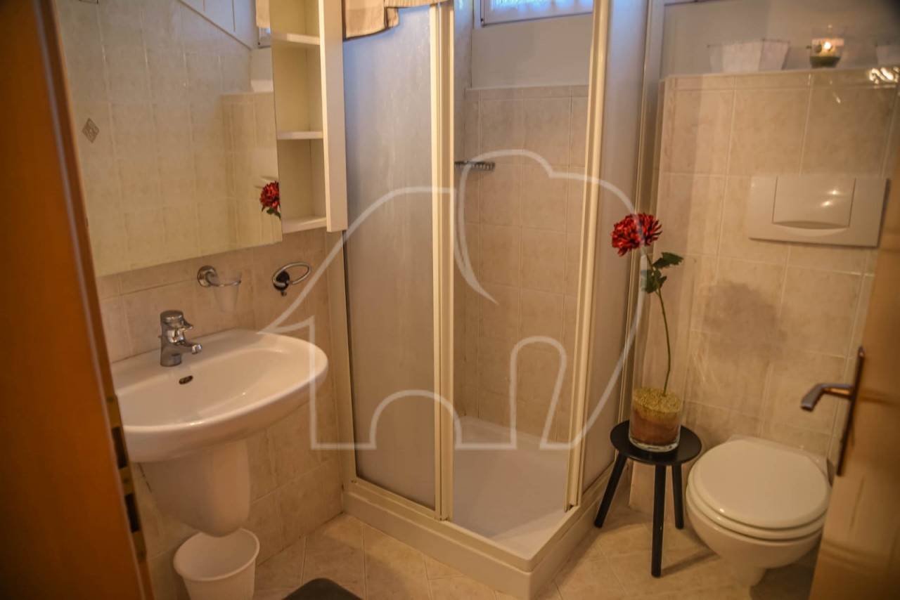 013__z3 Gasthaus mit 7 Gastzimmer und Privatwohnung