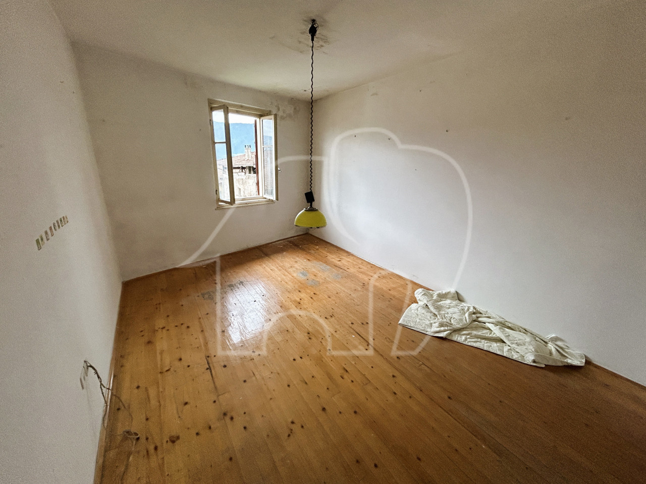 001__n2 Contà–Terres: Reihenhaus zu renovieren