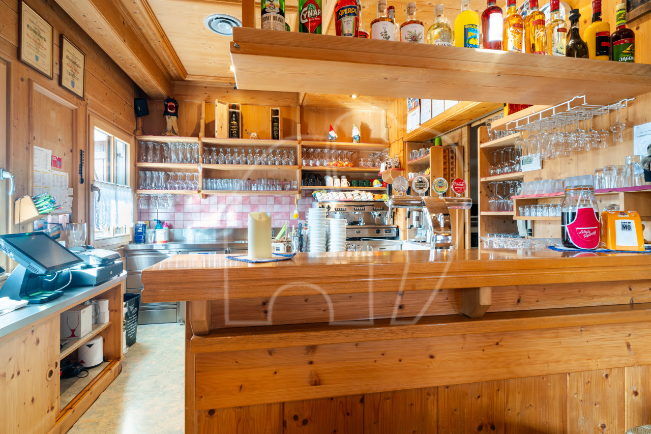 003__j7 Halbweghütte