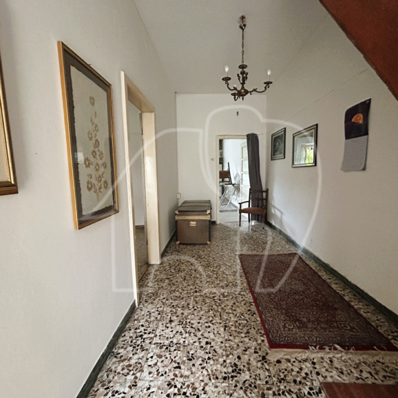 Contà–Terres: Reihenhaus zu renovieren
