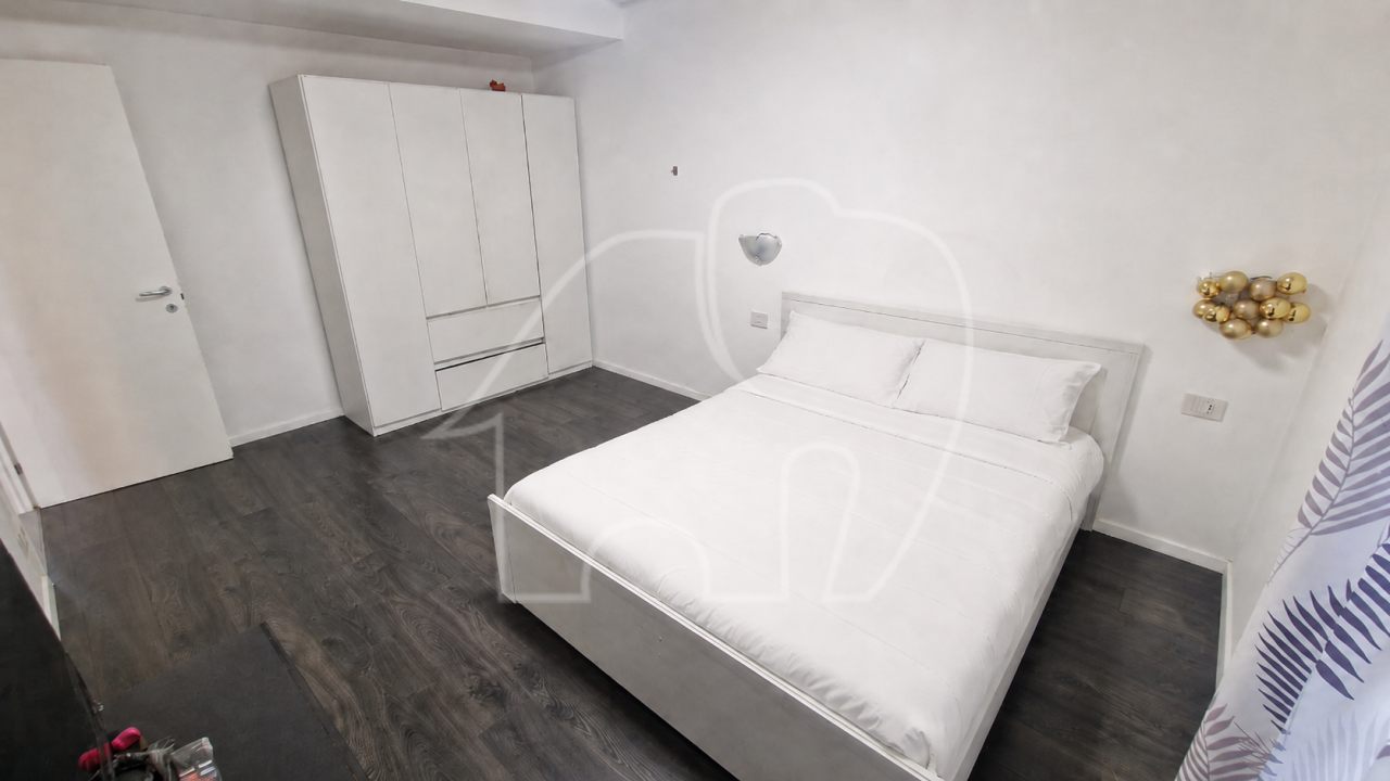 004__z2 Quadrilocale con balcone