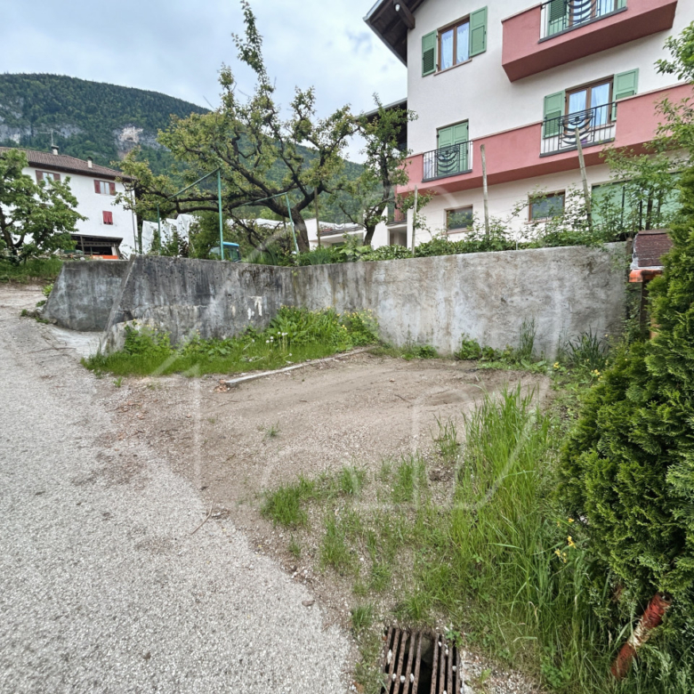 Contà–Terres: Reihenhaus zu renovieren