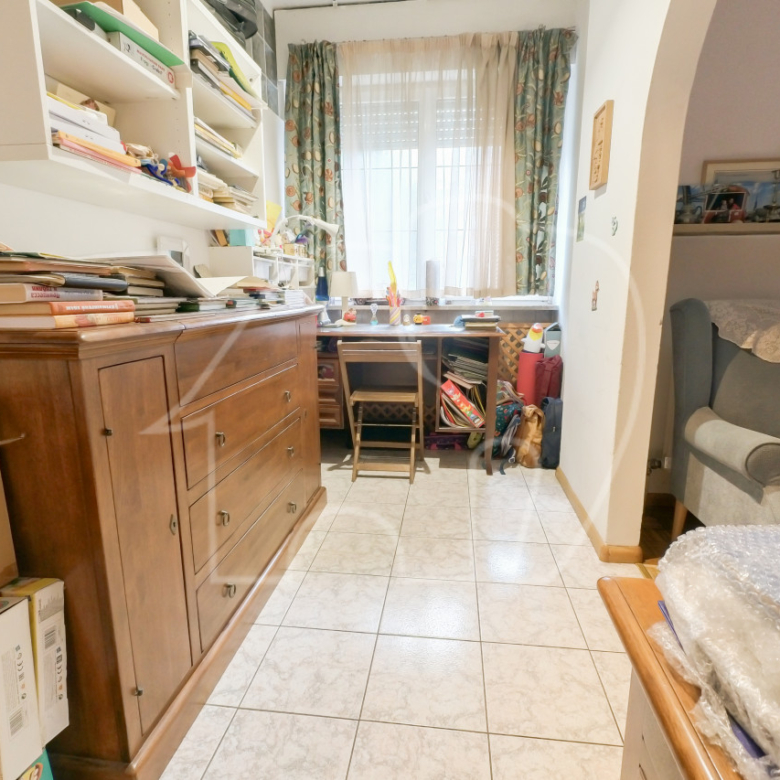 Großzügige Etagenwohnung mit Eigengarten in Meran Untermais