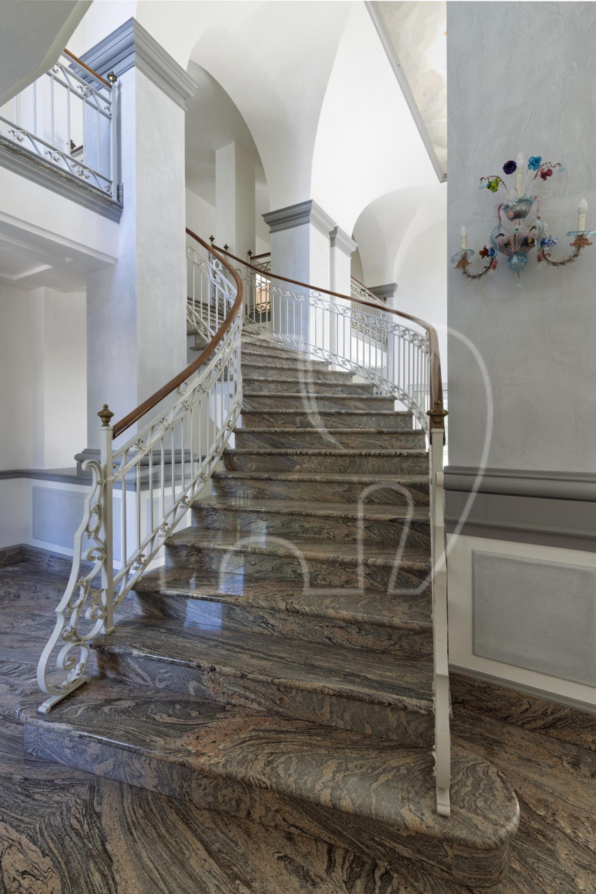 Prestigiosa residenza nel cuore della Franciacorta