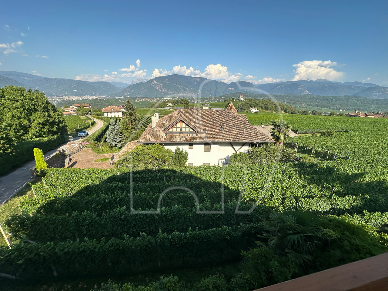 APPIANO – MONTE – Posizione panoramica con potenziale