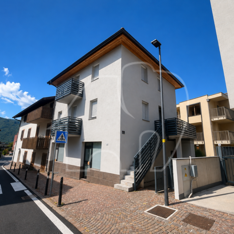 Trilocale con cantina
