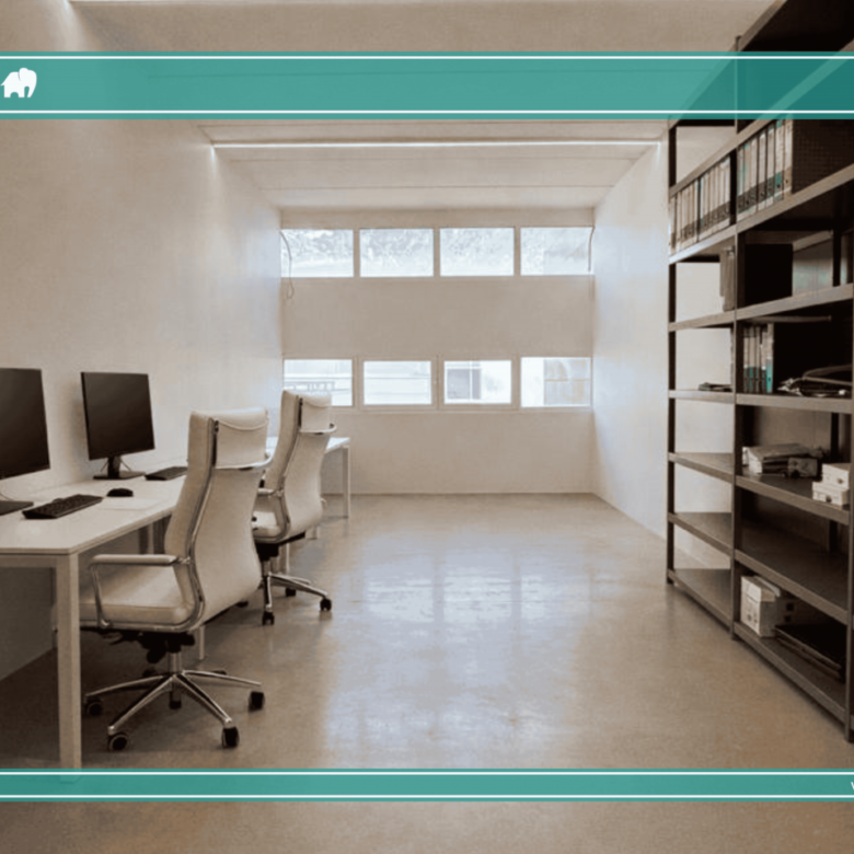 Ampio Magazzino/capannone di 700 m² con Vista Ippodromo e Potenzialità Residenziale