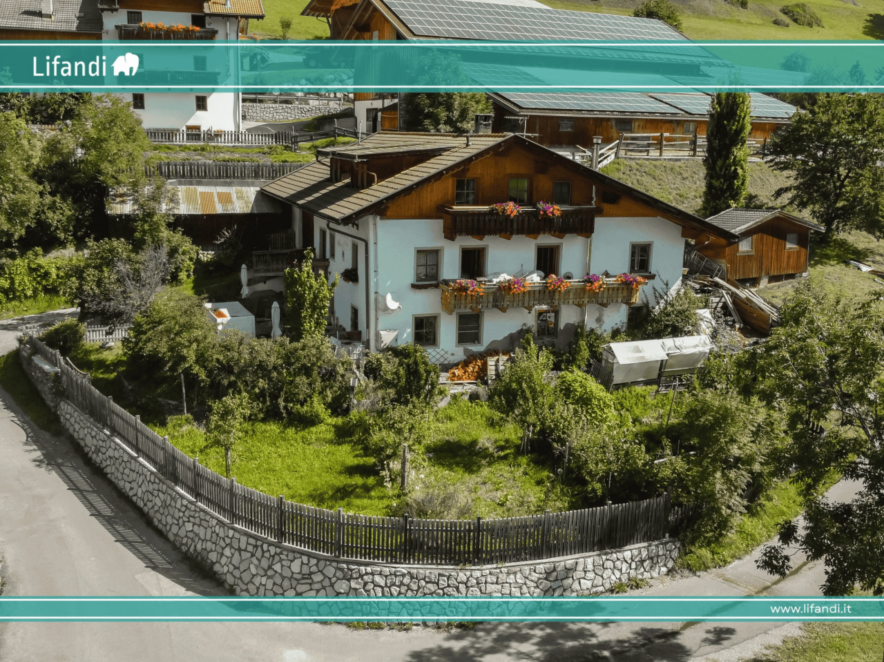 Casa bifamiliare