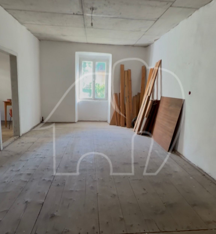 Trilocale ristrutturato con cantina