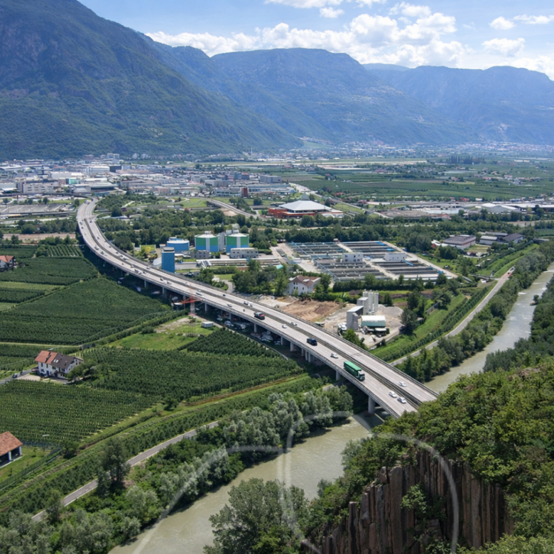 Capannoni industriali in affitto a Lana