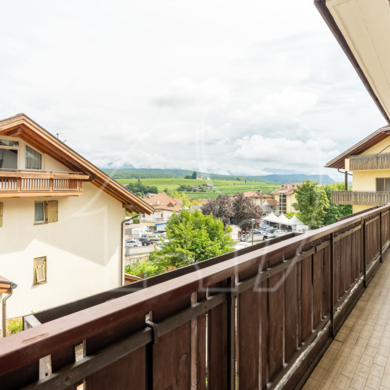 Wohnen, private Außenflächen und separate Einheit in Eppan/Untere Gand