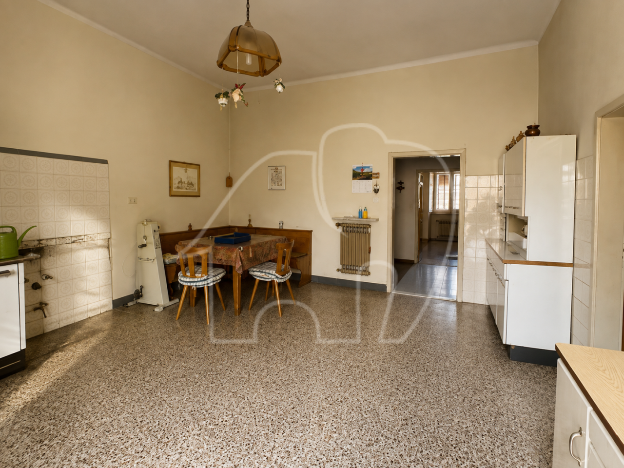 Porzione di casa con terreno