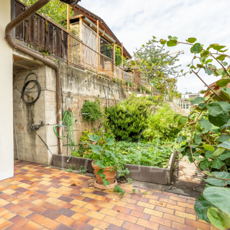 Wohnen, private Außenflächen und separate Einheit in Eppan/Untere Gand