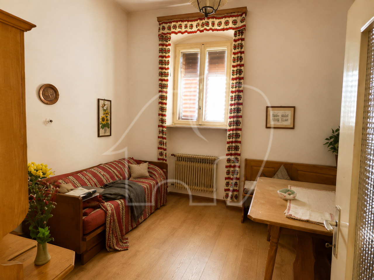 Porzione di casa con terreno