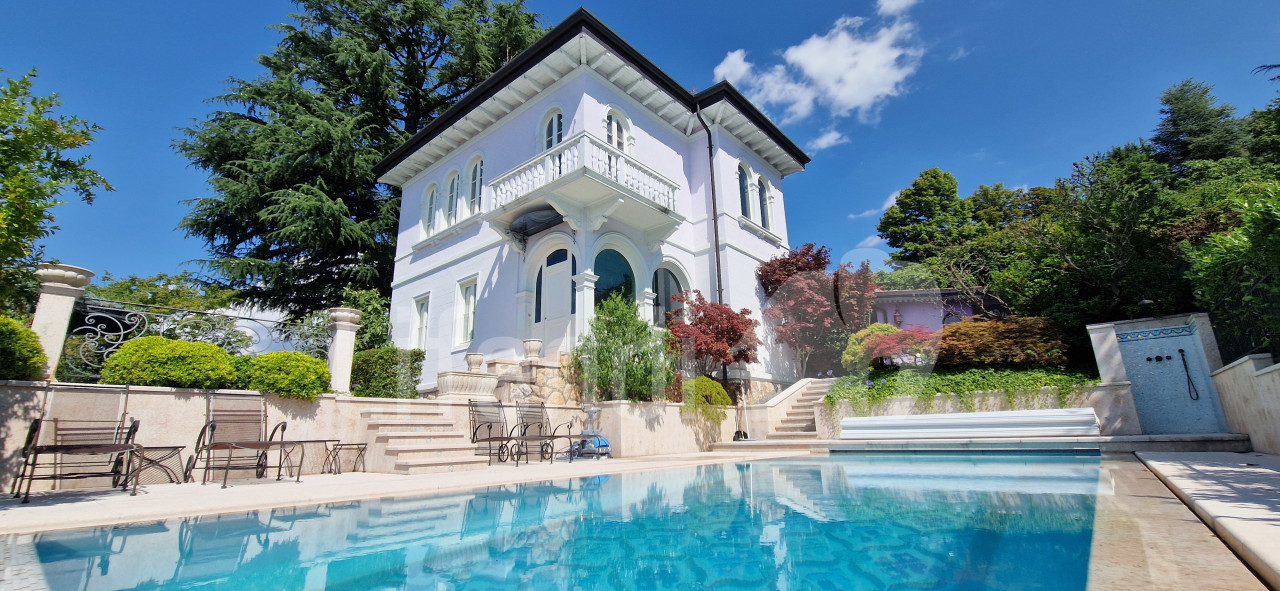 Villa degli Archi