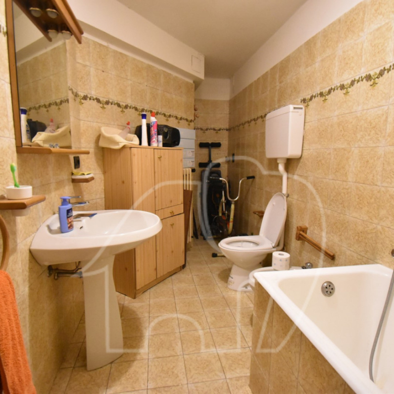Padenghe sul Garda: Casa singola con terreno privato