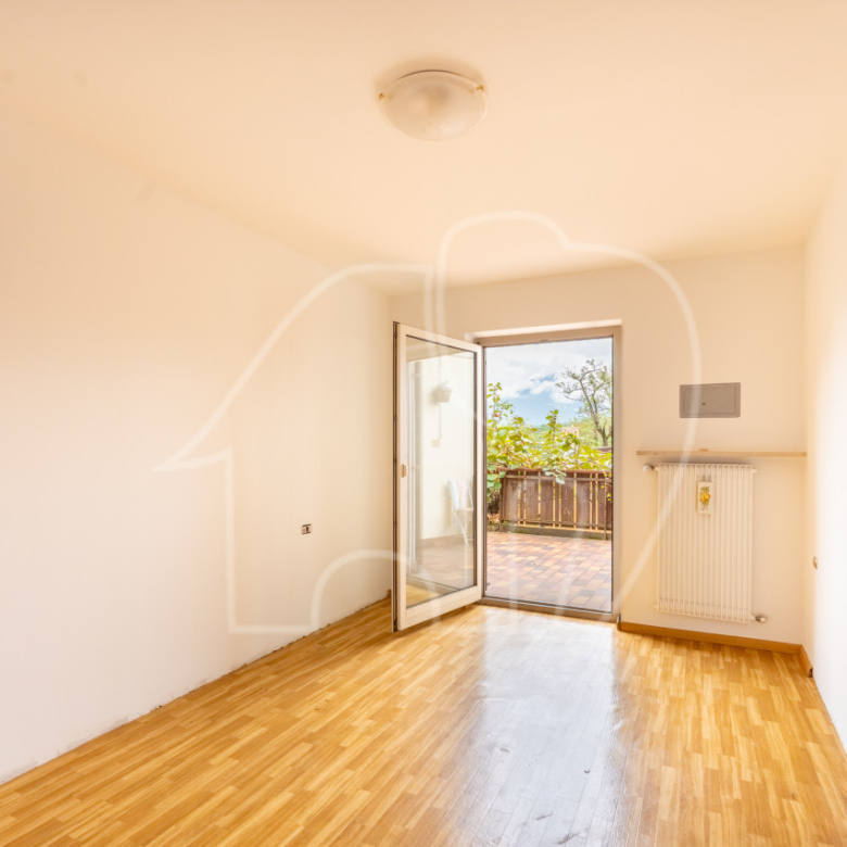 Wohnen, private Außenflächen und separate Einheit in Eppan/Untere Gand