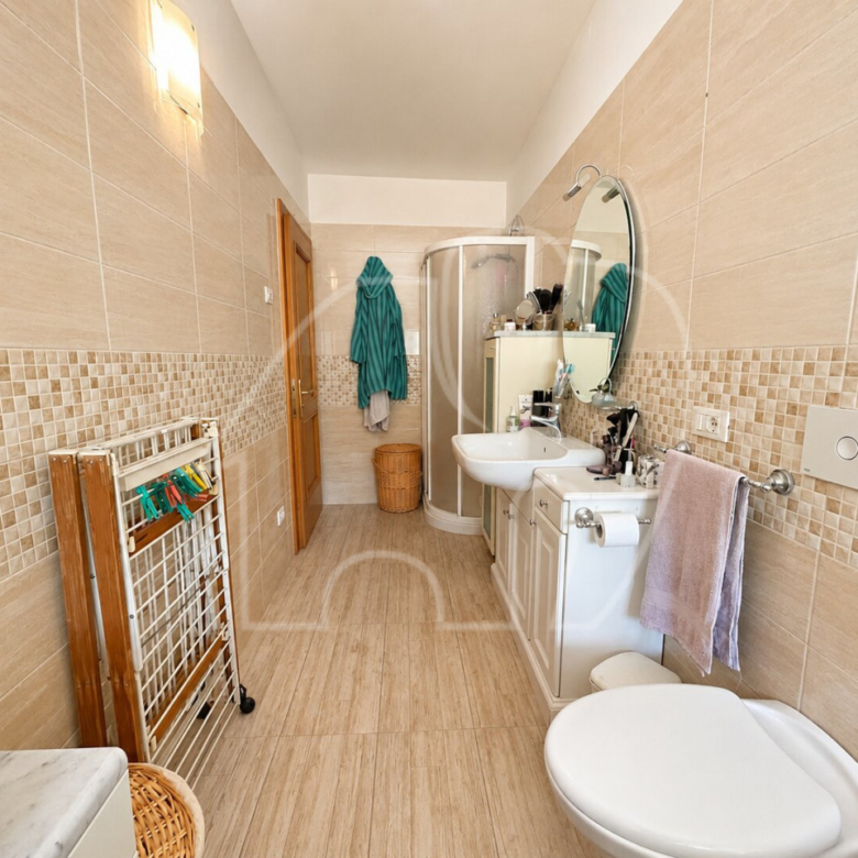 Trilocale: Rovere della Luna
