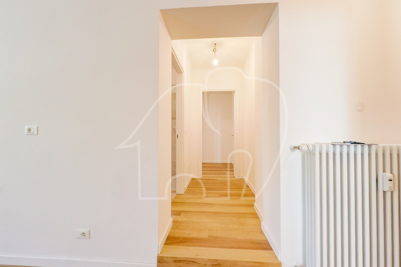 008__v1 Trilocale ristrutturato con cantina e balcone