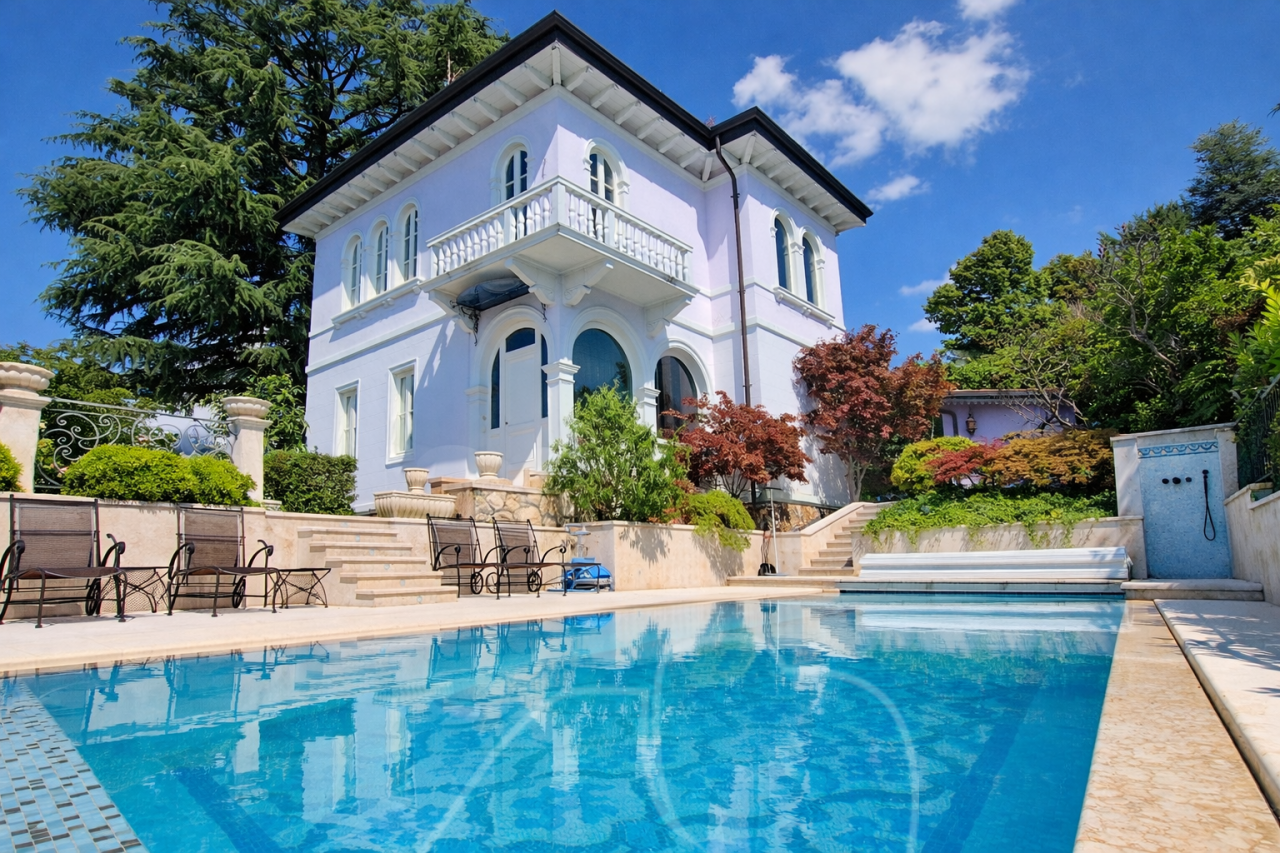 Villa degli Archi
