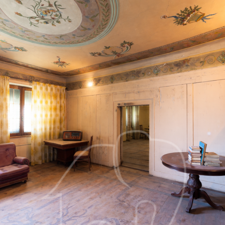 Tuenno – Palazzo in vendita