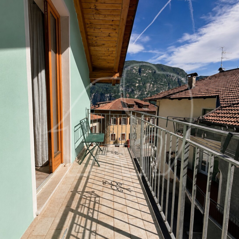 Trilocale: Rovere della Luna