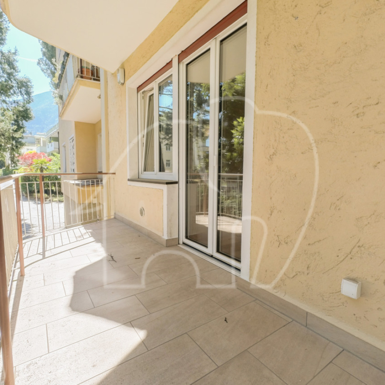 Trilocale ristrutturato con cantina e balcone