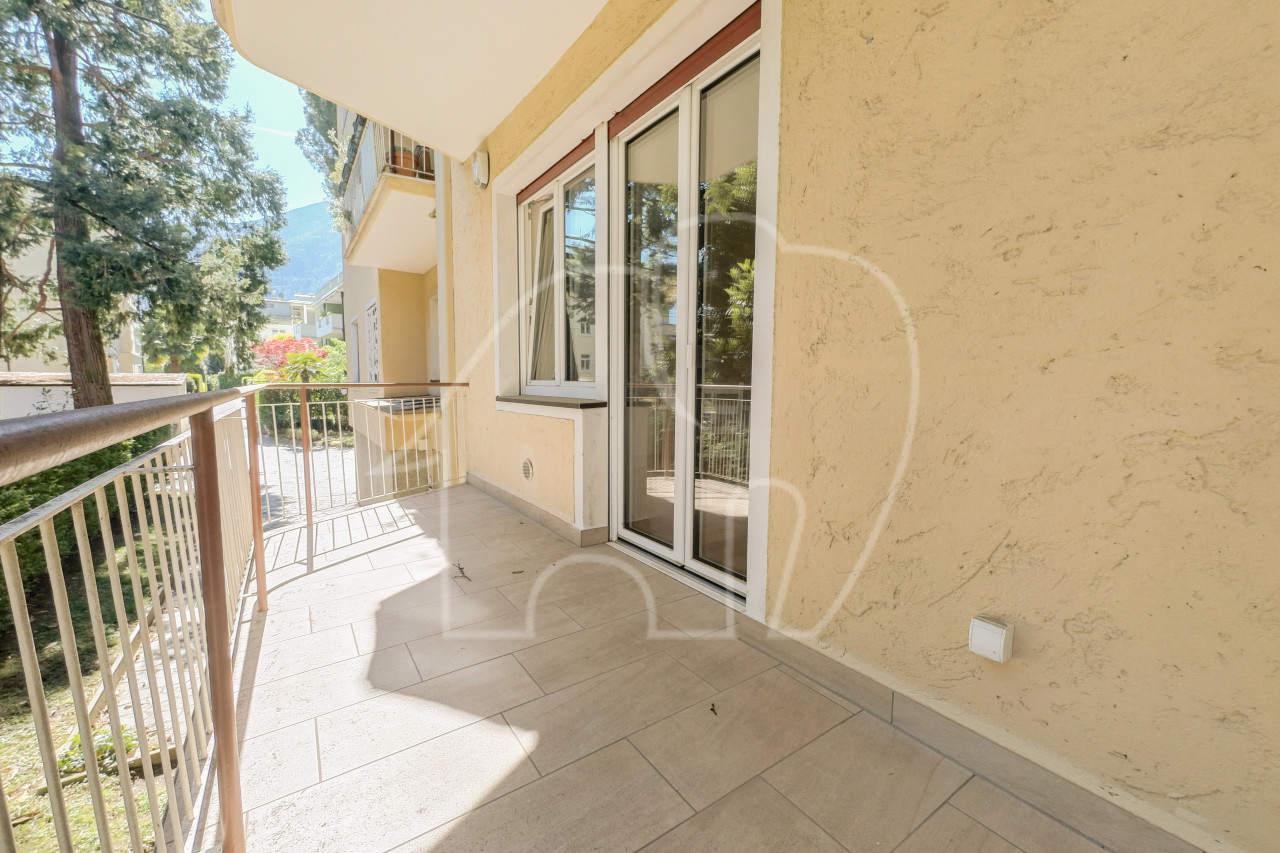 010__v4 Trilocale ristrutturato con cantina e balcone