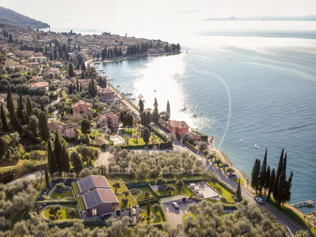 Exklusive Wohnanlage mit Seeblick in Torri del Benaco