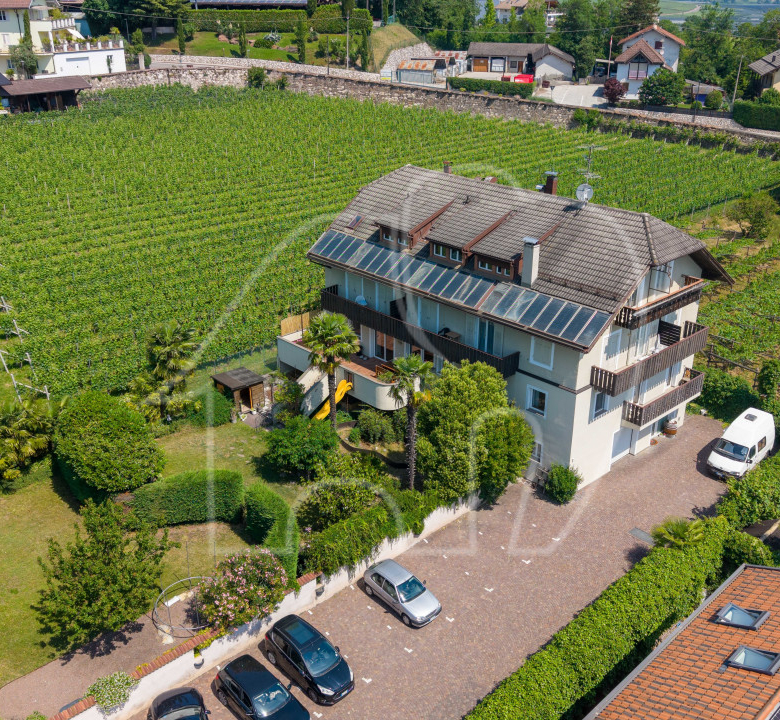 Tramin: Residence entlang der Weinstraße