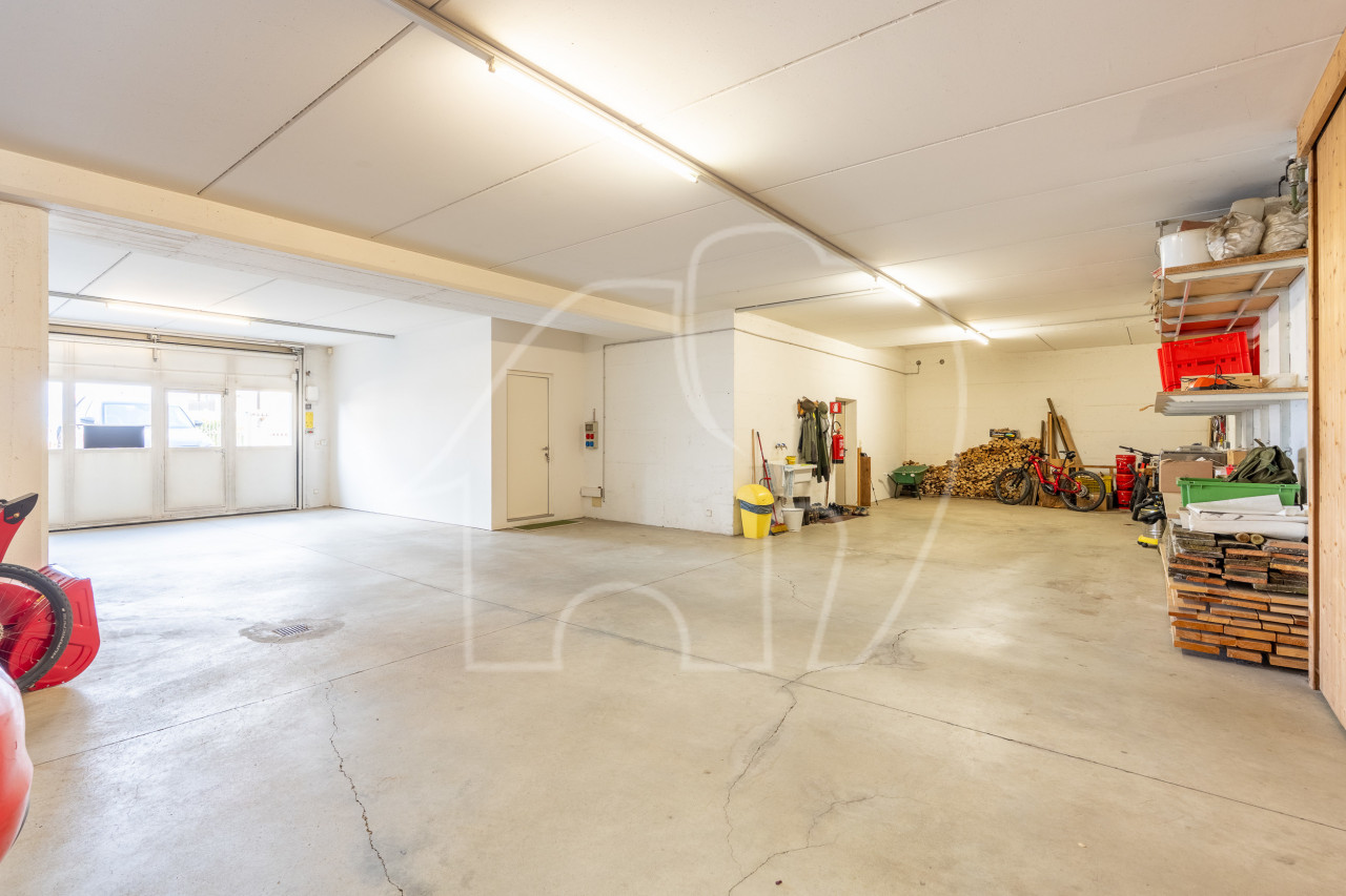 031__z13 Jenesien – Vielseitige Immobilie mit Panorama-Dolomitenblick zu verkaufen