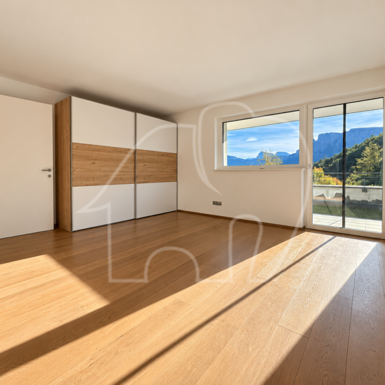 Spazioso appartamento con giardino e vista incantevole