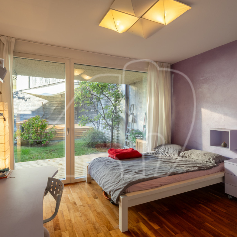 Spaziosa casa a schiera con giardino, due terrazze e ampi spazi per tutta la famiglia