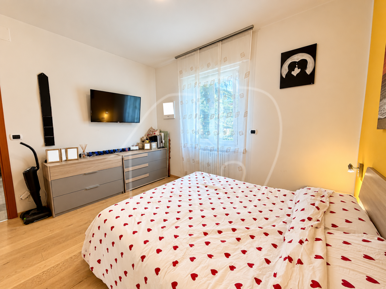 004__z4 Trilocale completamente ristrutturato con balcone e cantina