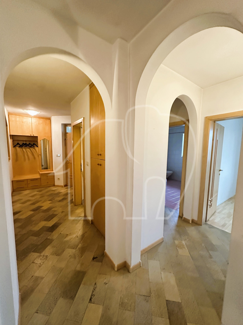 Pentalocale con soffitta