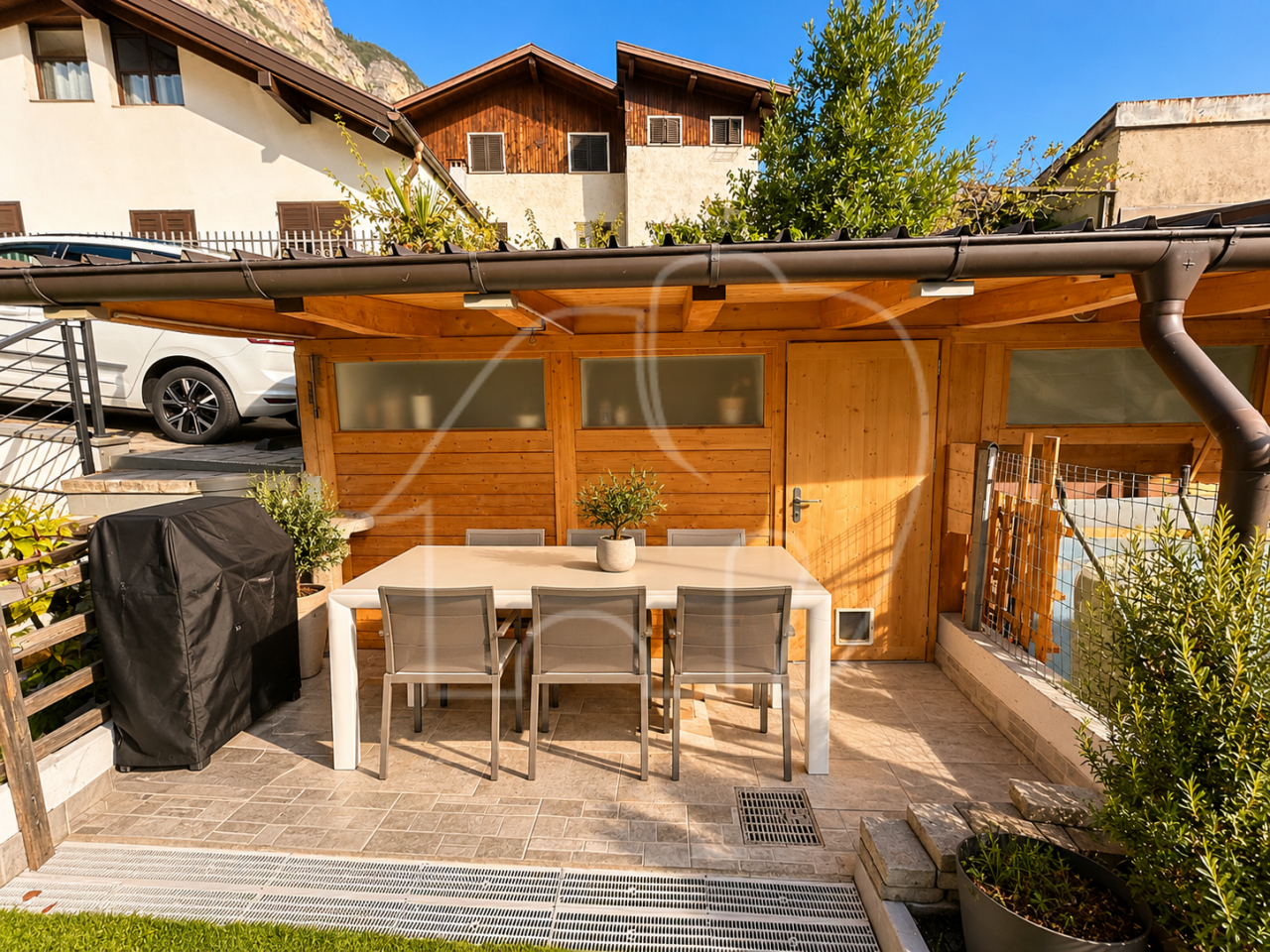 Casa indipendente con giardino privato a Roverè della Luna!